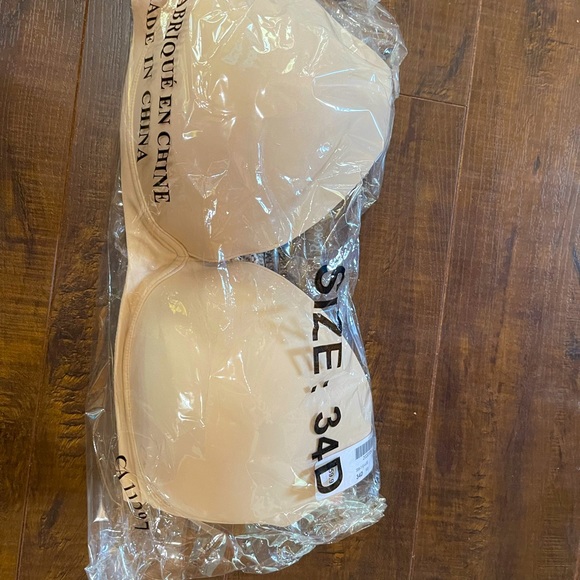 Mastectomy Bra 34D with removable gel inserts. (34AA-smallB) - Picture 4 of 4